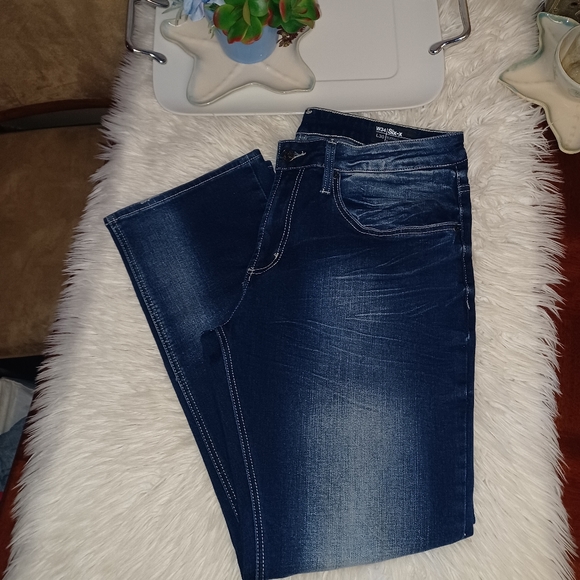 Men's 34/30 BUFFALO DAVID BITTON Six-x Straight Stretch Distressed DarkWash Jean - Picture 3 of 16